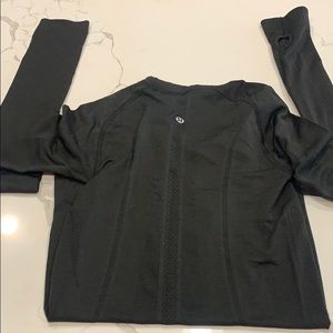Lululemon shirt